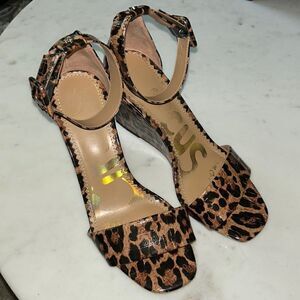 Circus by Sam Edelman leopard wedge heels size 7‎